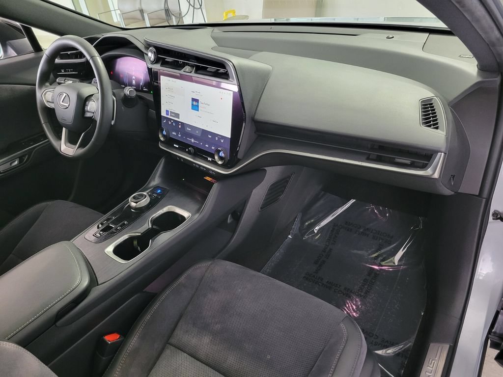 Certified 2023 Lexus RZ 450e Premium w/ Accessory Package (P5) AWD/4WD image 17