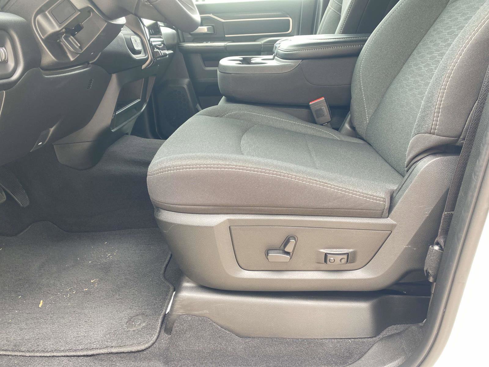 Used 2026 RAM 2500 Big Horn AWD/4WD image 24