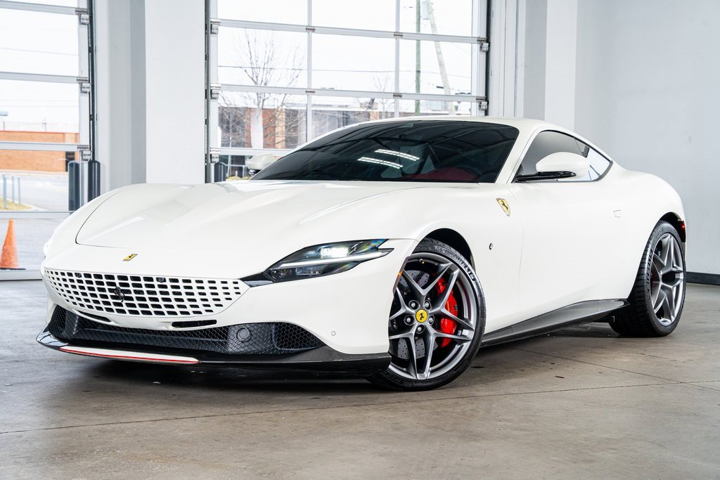 Used 2023 Ferrari Roma image 2