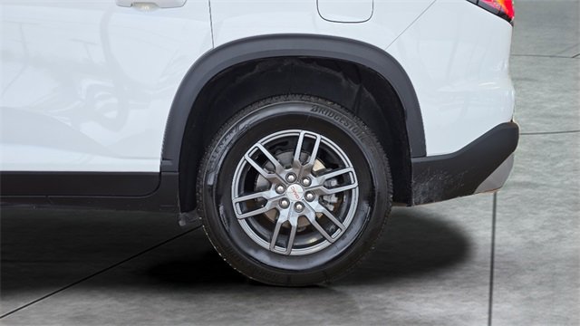 Used 2025 GMC Acadia Elevation image 28