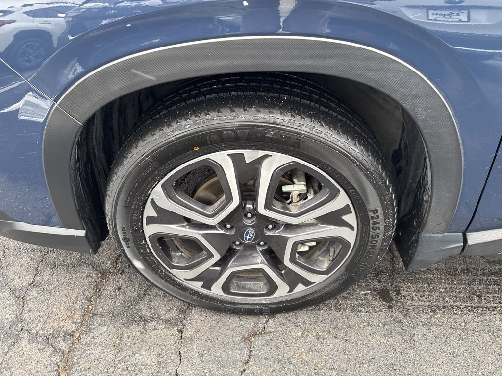 Certified 2023 Subaru Ascent Limited w/ Technology Package image 8