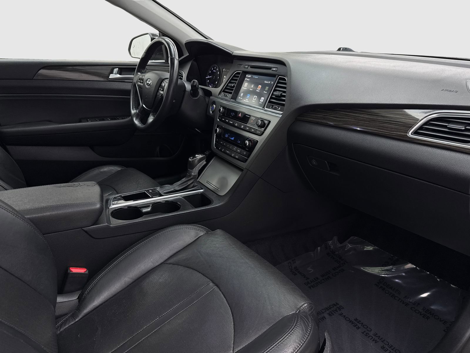 Used 2015 Hyundai Sonata Limited w/ Option Group 05 FWD image 41