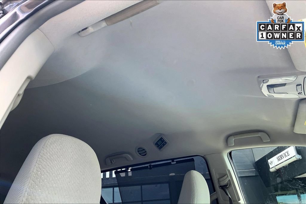 Used 2014 Toyota Sienna LE FWD image 19