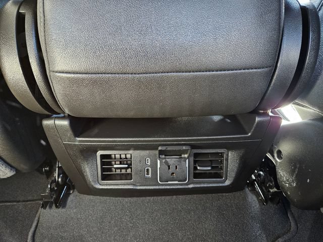 Used 2025 GMC Sierra 1500 SLT AWD/4WD image 20