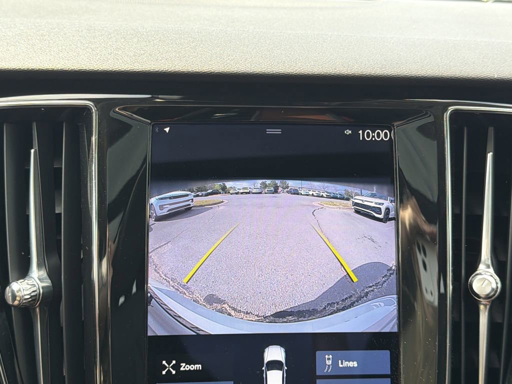 Used 2022 Volvo S60 B5 Momentum w/ Premium Package image 26