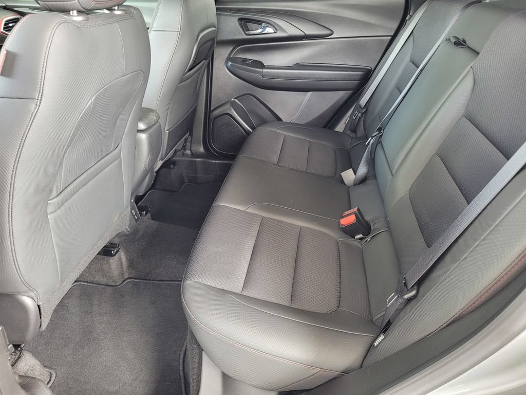 Used 2023 Chevrolet TrailBlazer RS w/ Sun and Liftgate Package AWD/4WD image 8