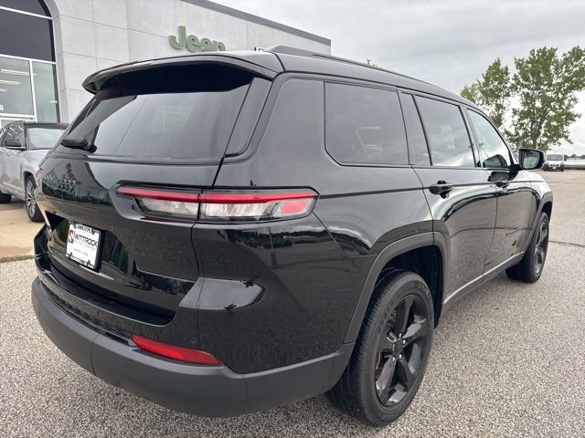 Used 2023 Jeep Grand Cherokee L Laredo image 8