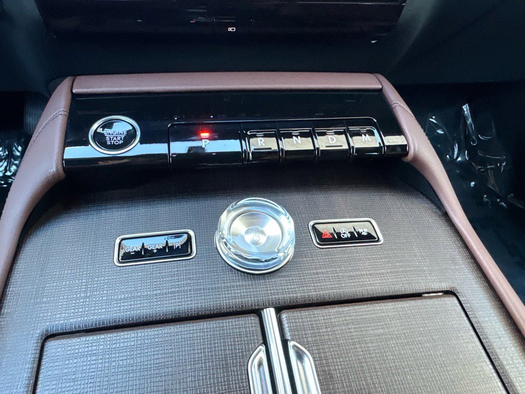 New 2025 Lincoln Navigator Reserve image 49