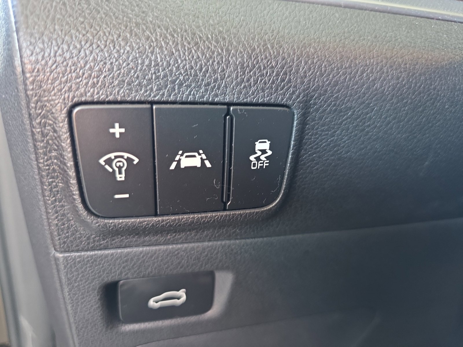 Used 2024 Kia K5 GT-Line w/ GT-Line Premium Package image 18