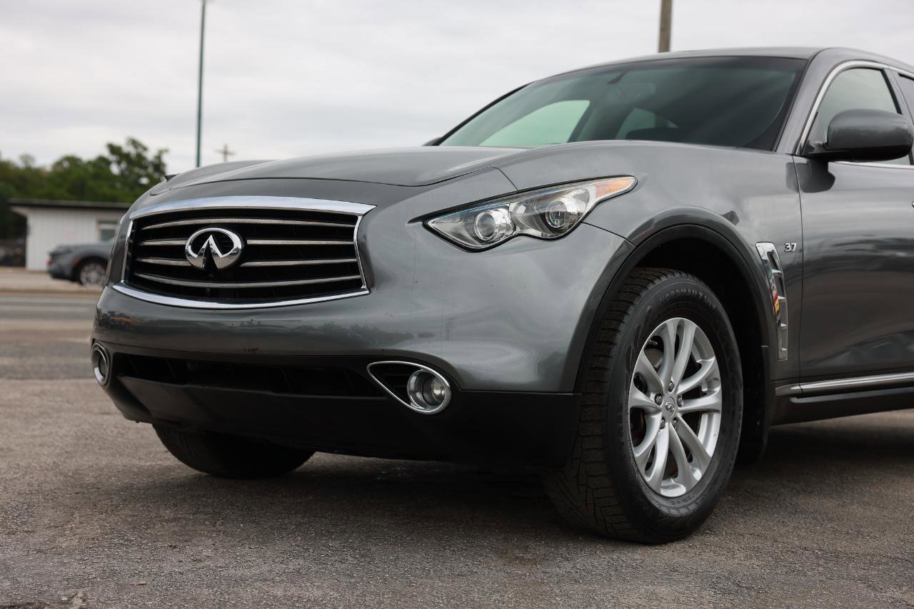 Used 2014 INFINITI QX70 image 25