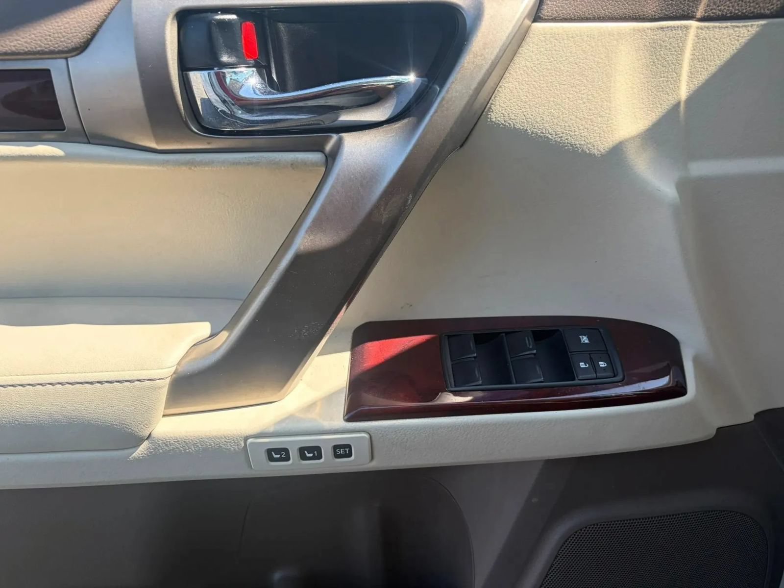 Used 2012 Lexus GX 460 Premium AWD/4WD image 22