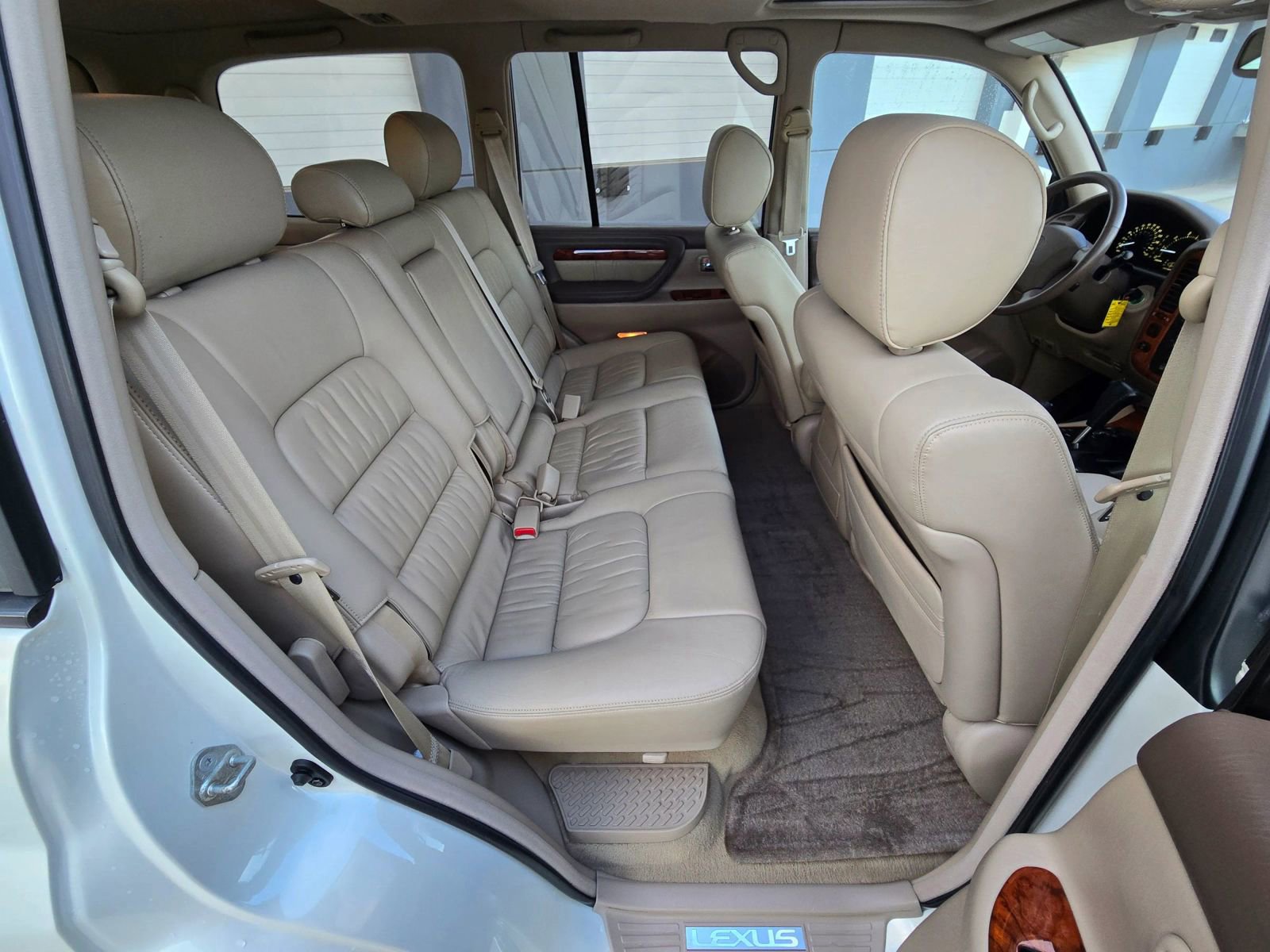 Used 1999 Lexus LX 470 4WD image 19