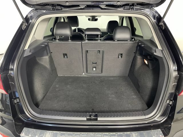 Used 2023 Volkswagen Taos SEL AWD/4WD image 18