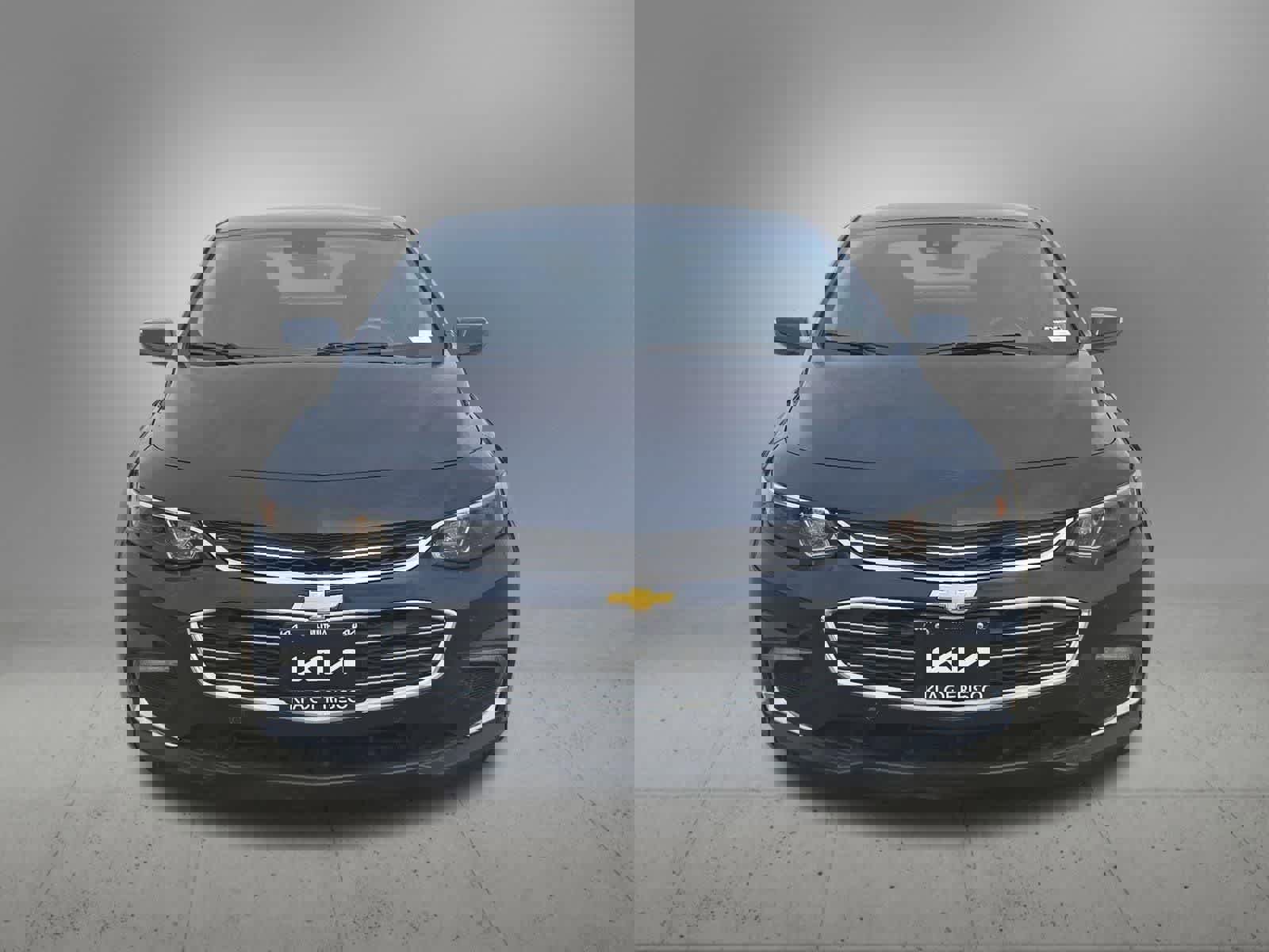 Used 2018 Chevrolet Malibu LT w/ Driver Confidence Package image 9