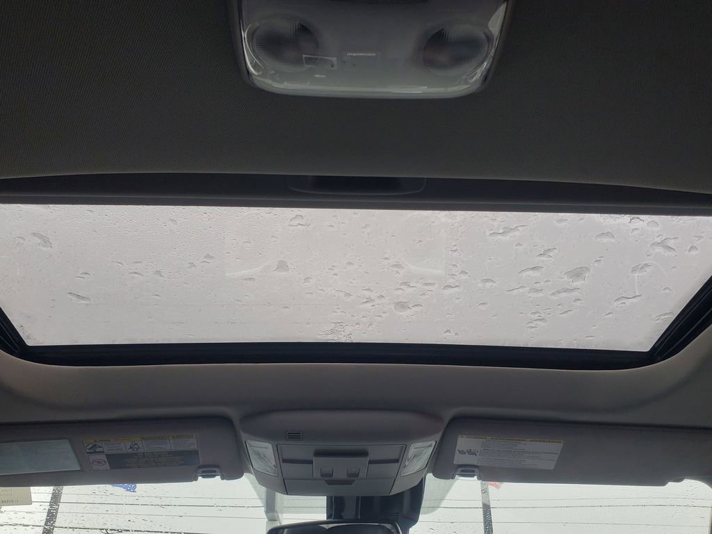 Used 2019 Toyota Tundra 4x4 CrewMax image 30