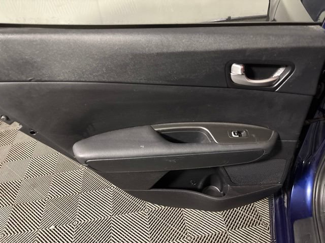 Used 2018 Kia Optima LX FWD image 19