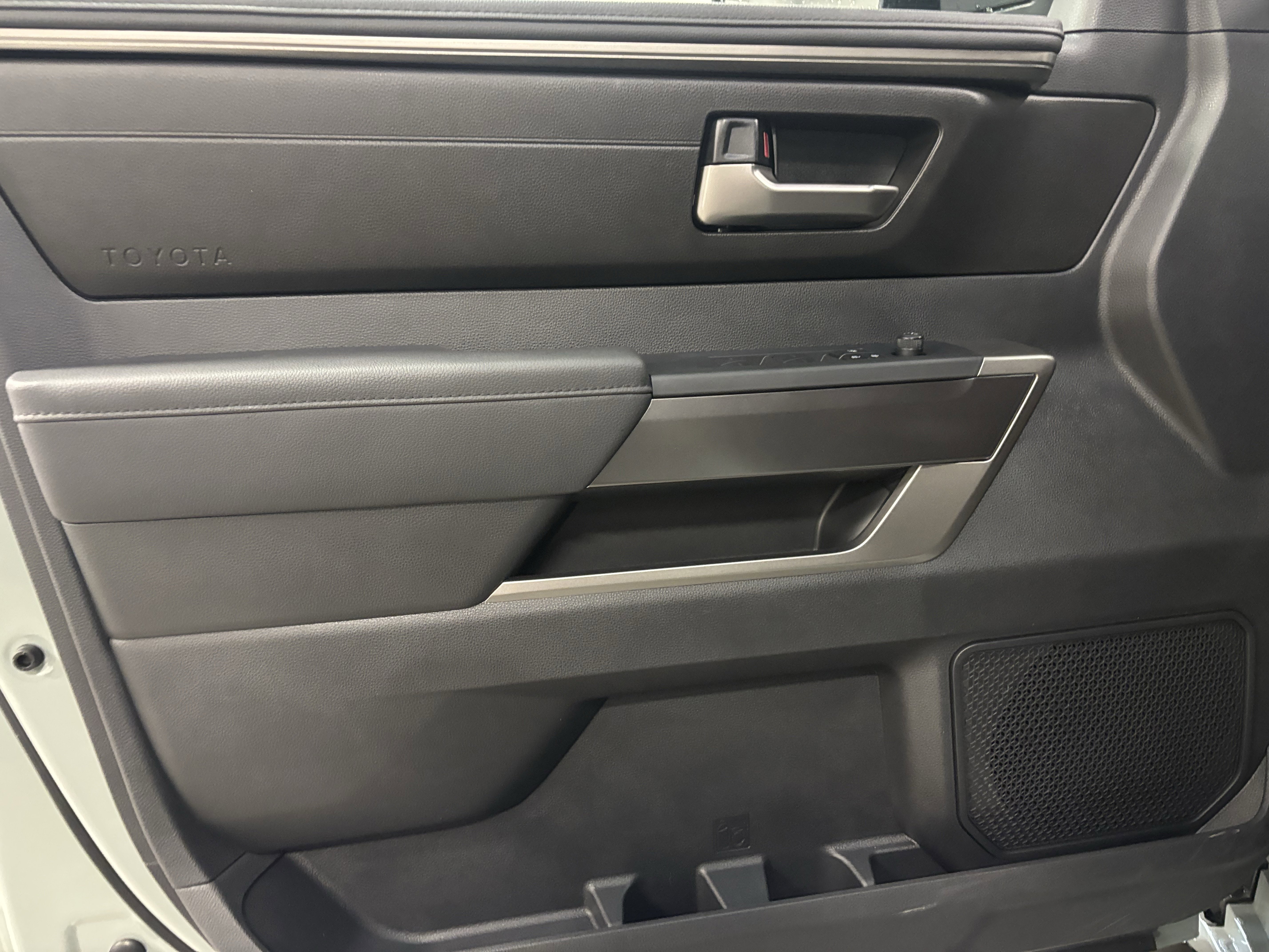 New 2026 Toyota Tundra SR5 image 4