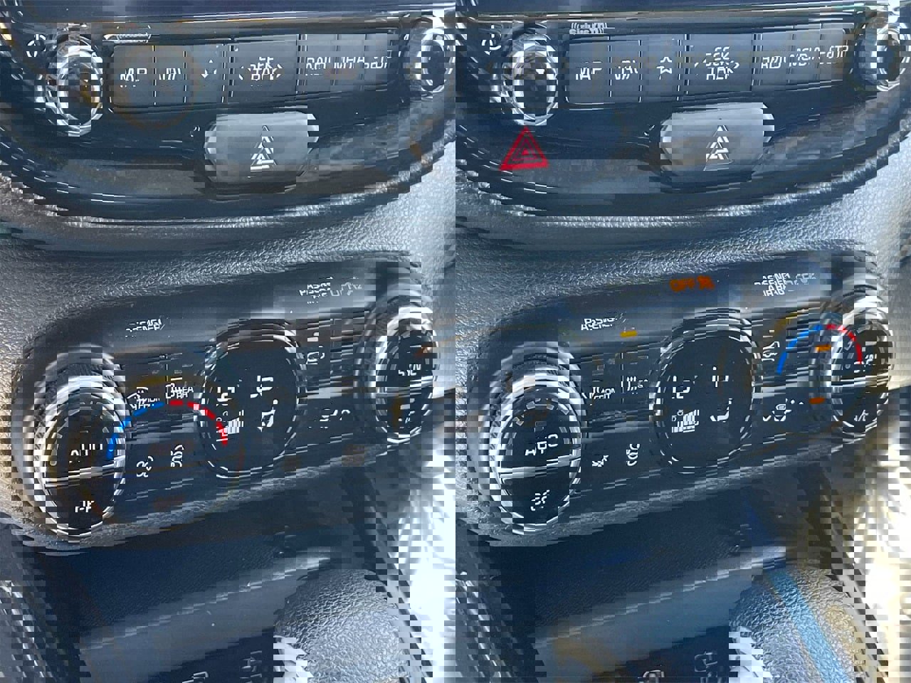 Certified 2023 Kia Soul S image 26