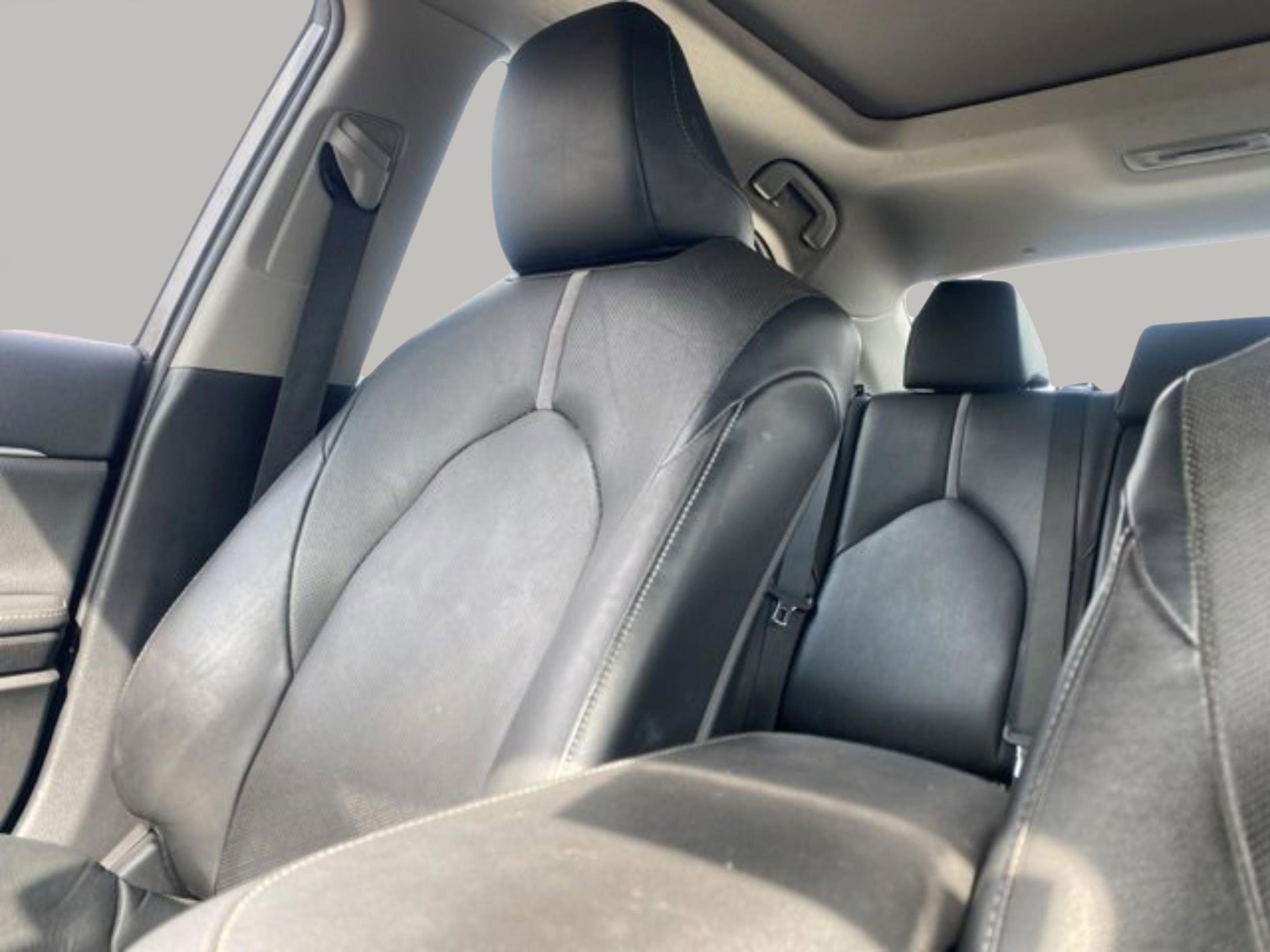 Used 2022 Toyota Camry XSE w/ Navigation Package image 29