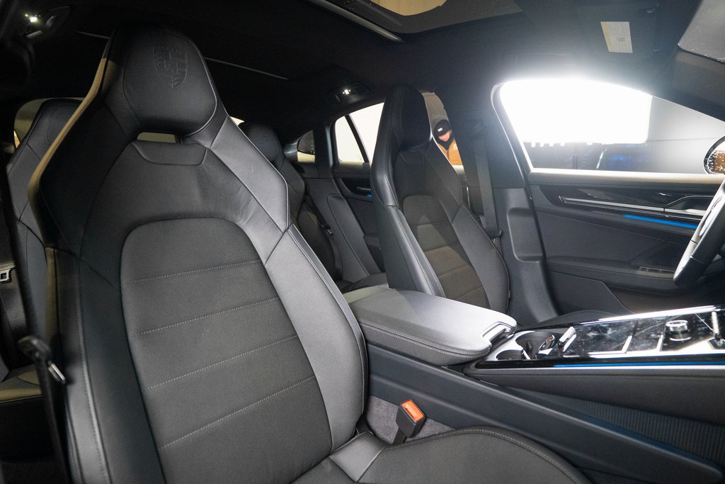 New 2026 Porsche Panamera 4 AWD/4WD image 16