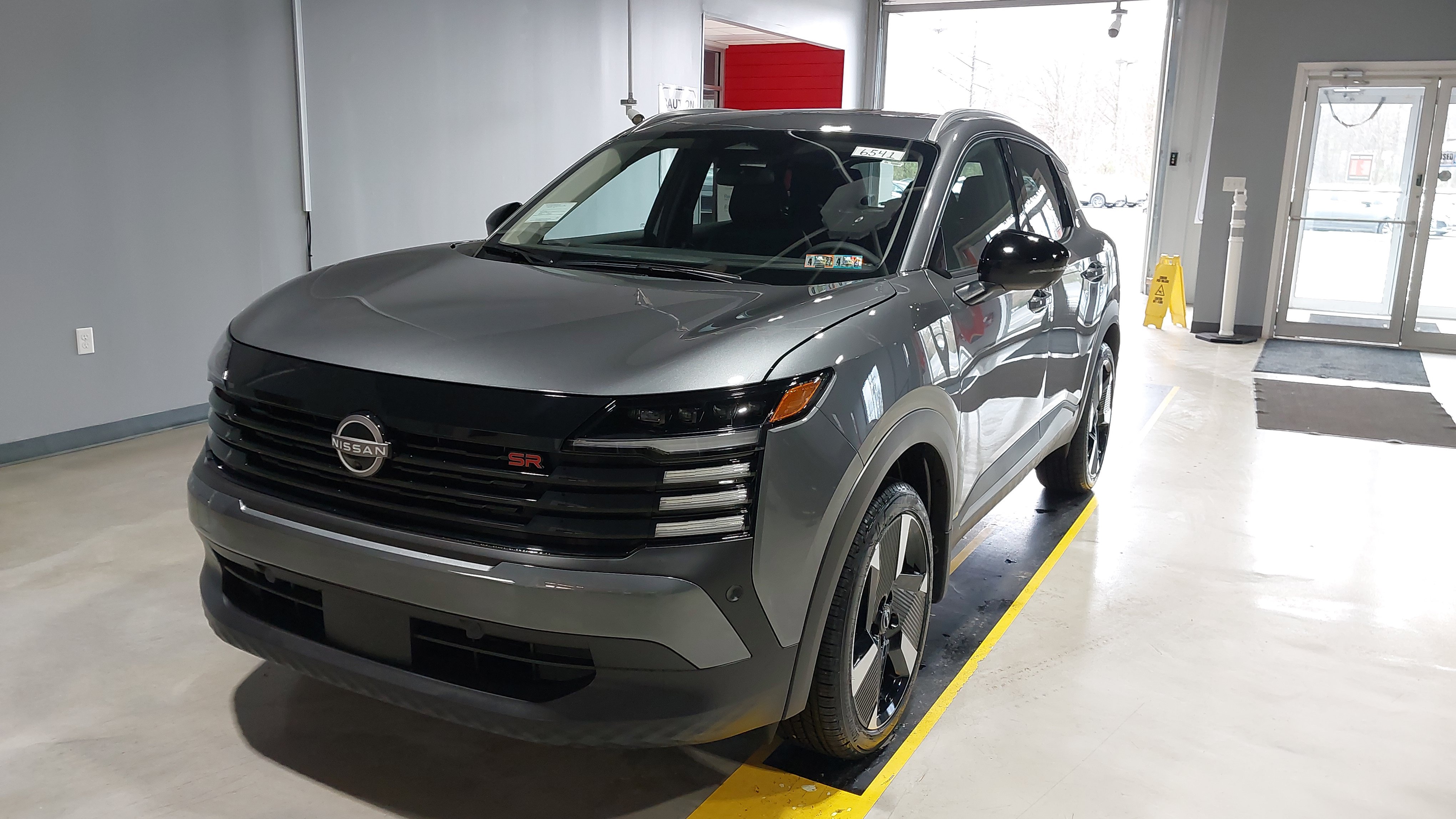 New 2026 Nissan Kicks SR w/ SR Premium Package AWD/4WD image 18