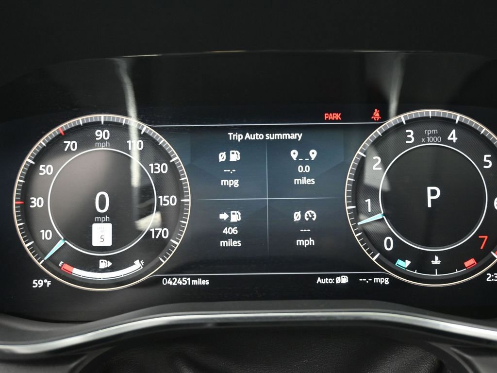 Used 2024 Jaguar F-PACE R-Dynamic S image 29