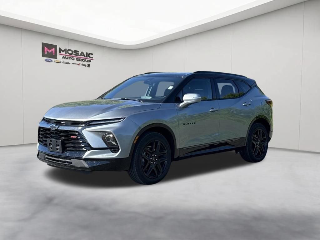 Used 2026 Chevrolet Blazer RS w/ Driver Confidence II Package AWD/4WD image 4