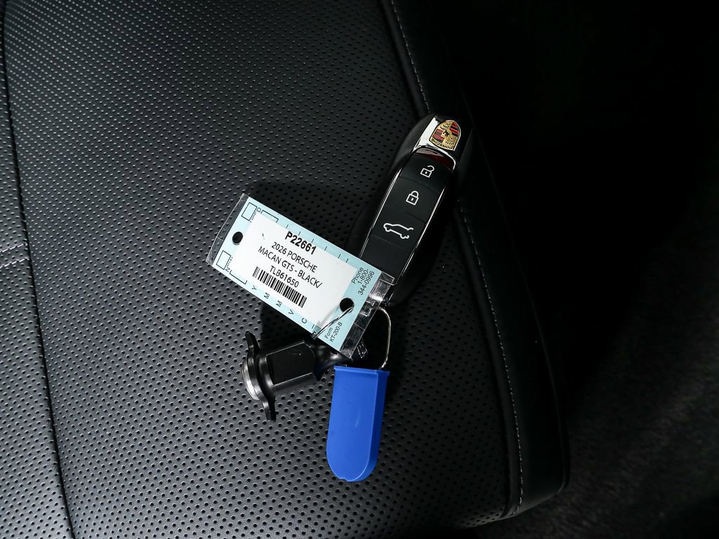 New 2026 Porsche Macan GTS image 27