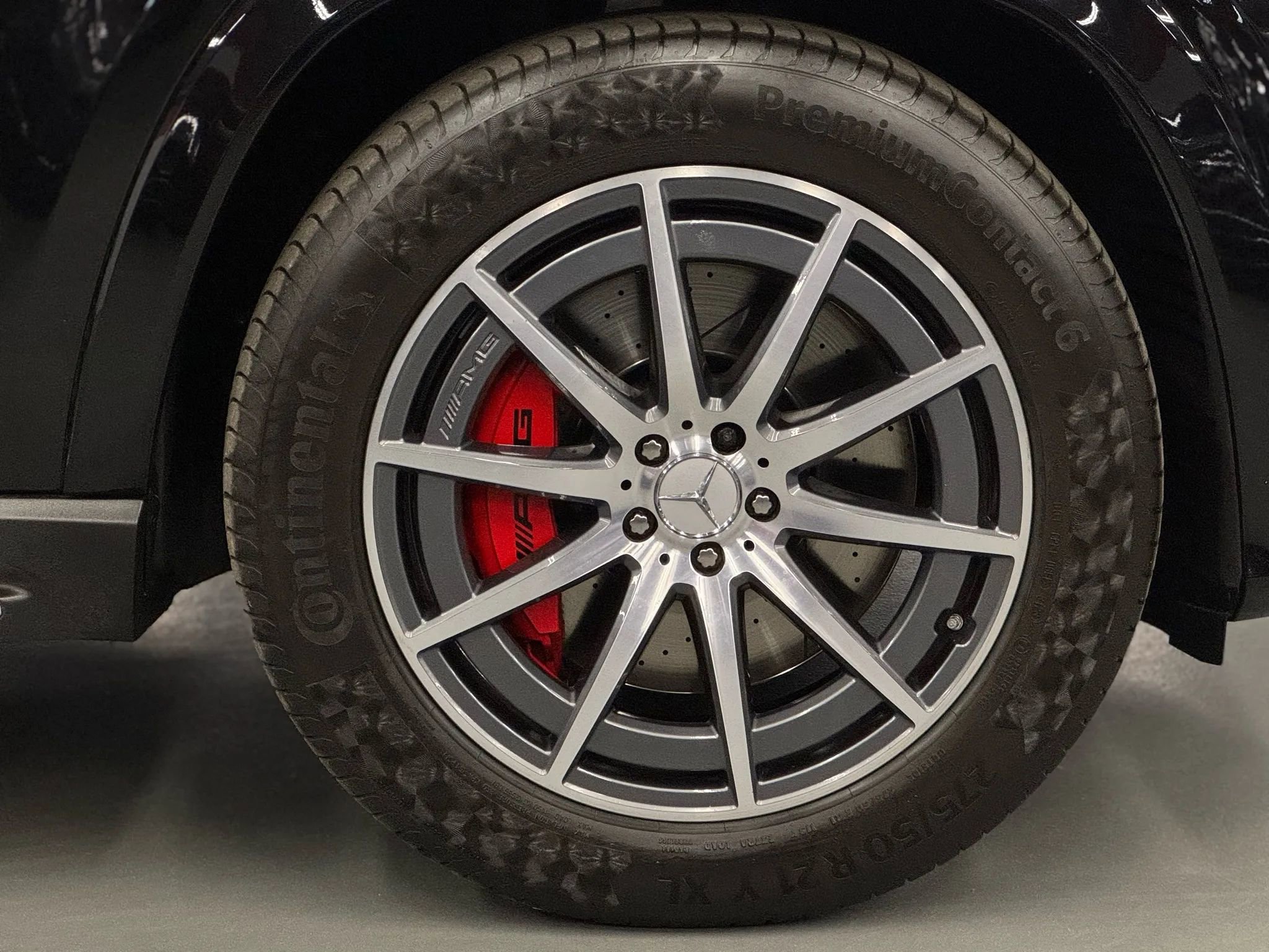 Used 2024 Mercedes-Benz GLS 63 AMG 4MATIC image 17