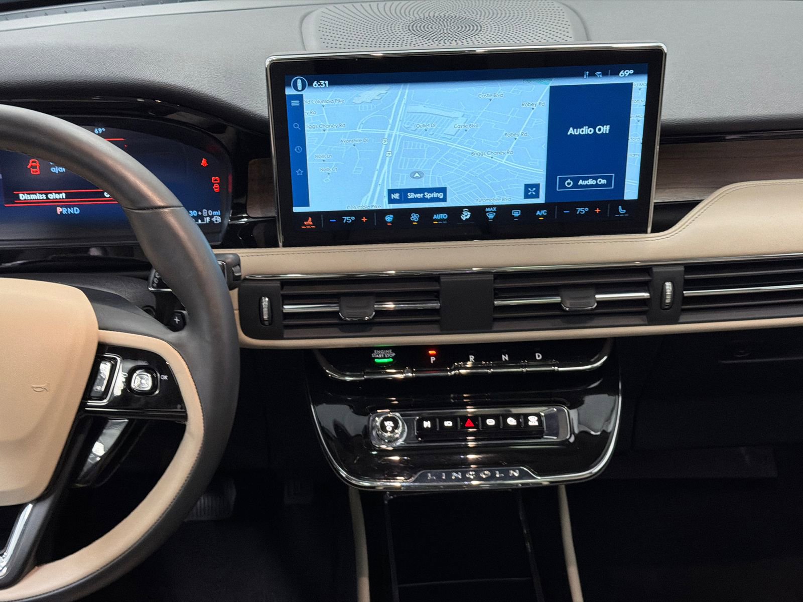 Used 2025 Lincoln Corsair Grand Touring w/ Equipment Group 301A image 20