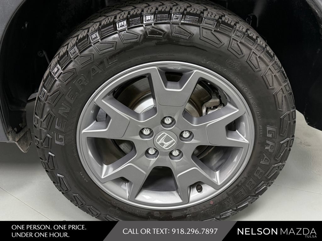 Used 2024 Honda Passport TrailSport image 12