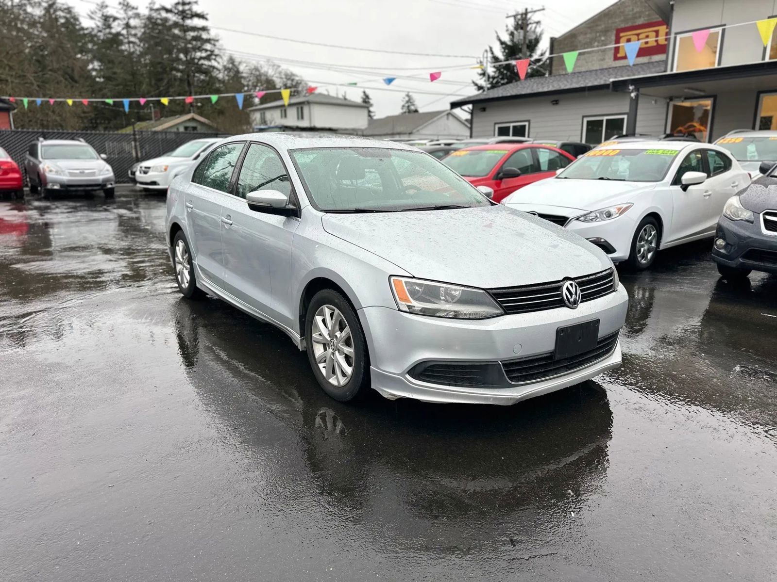 Used 2014 Volkswagen Jetta SE image 1