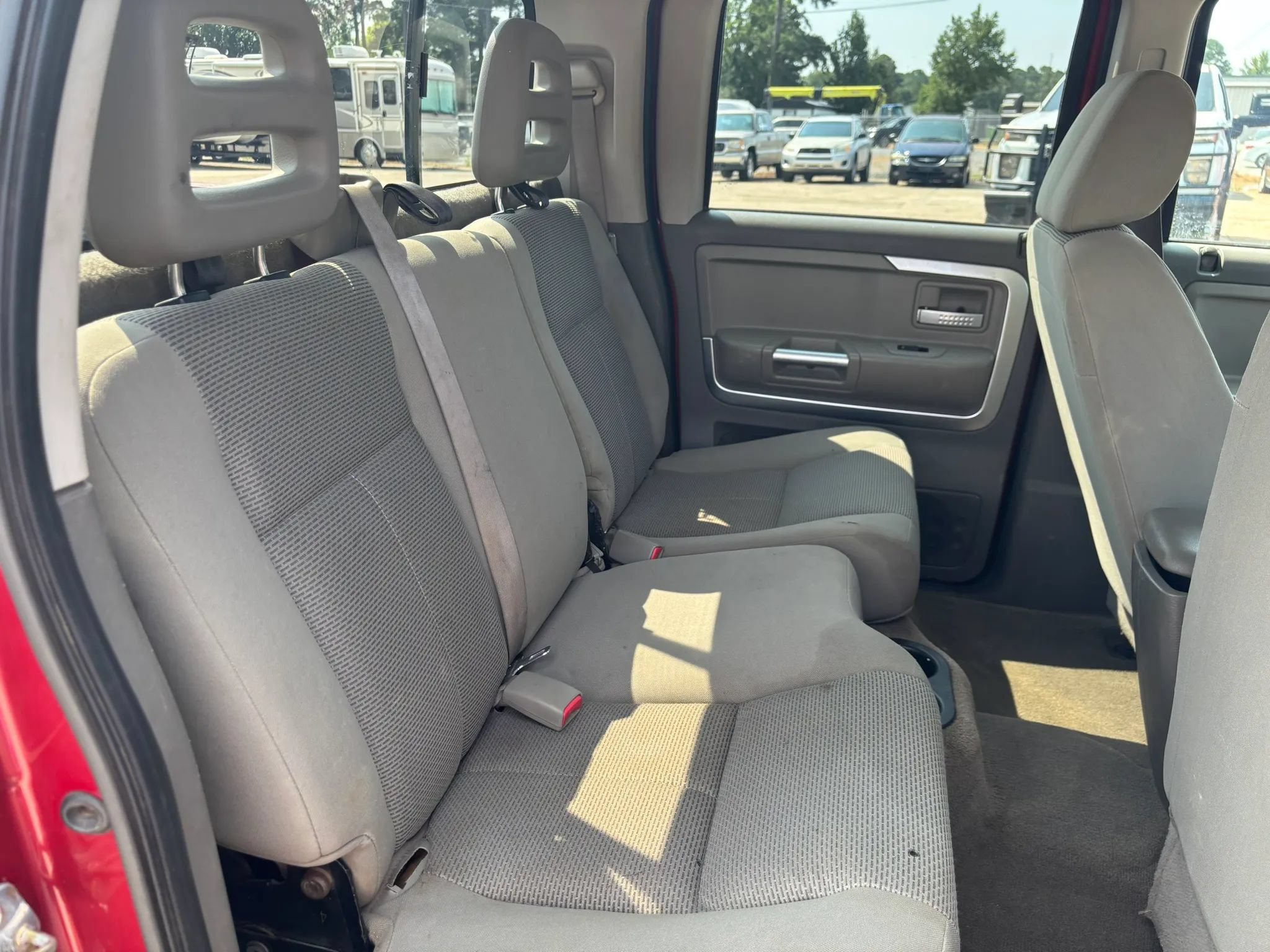 Used 2006 Mitsubishi Raider DuroCross AWD/4WD image 17