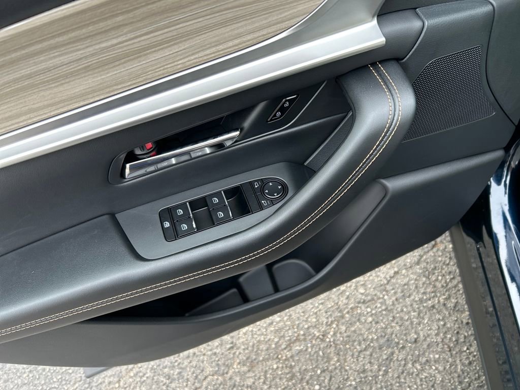 New 2026 MAZDA CX-90 Plug-In Hybrid w/ Preferred image 16