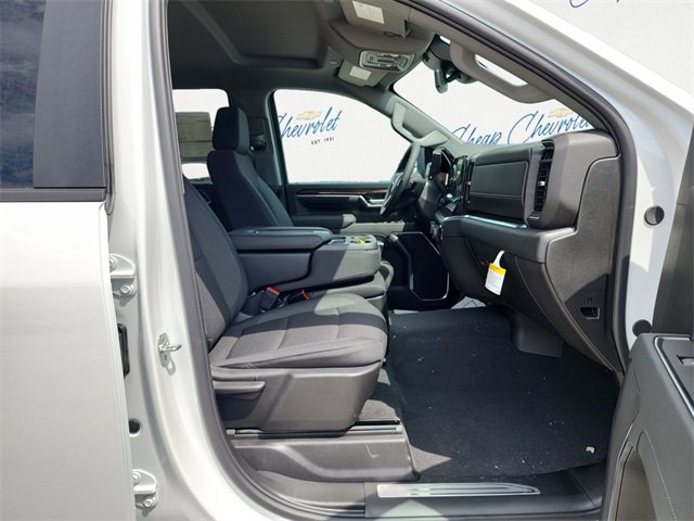 New 2026 Chevrolet Silverado 3500 LT w/ All Star Edition image 13