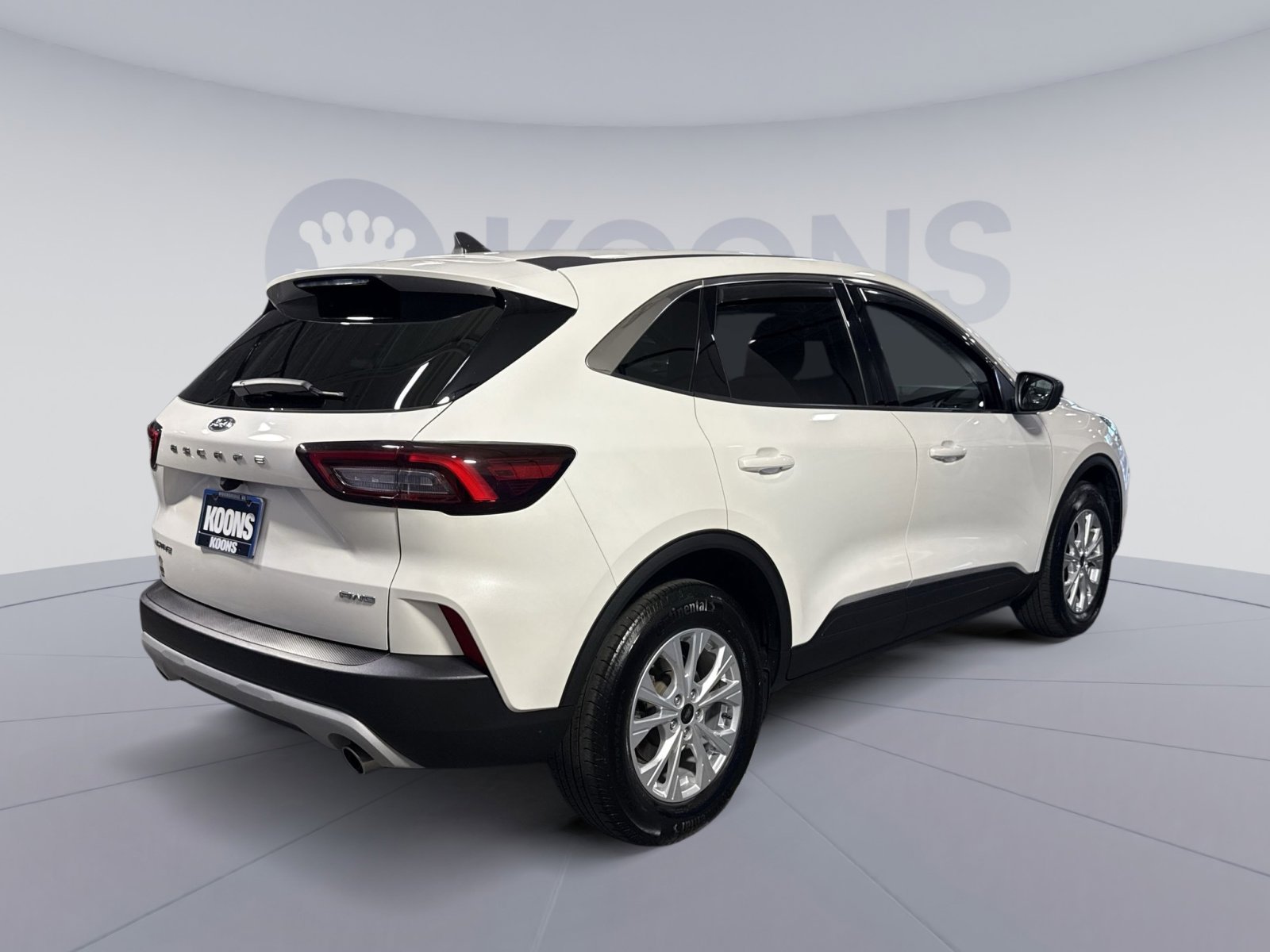 Used 2023 Ford Escape Active AWD/4WD image 7