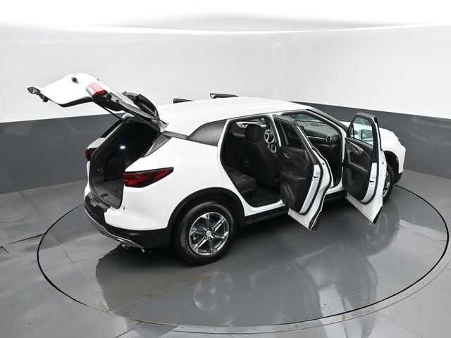 Used 2025 Chevrolet Blazer LT image 27