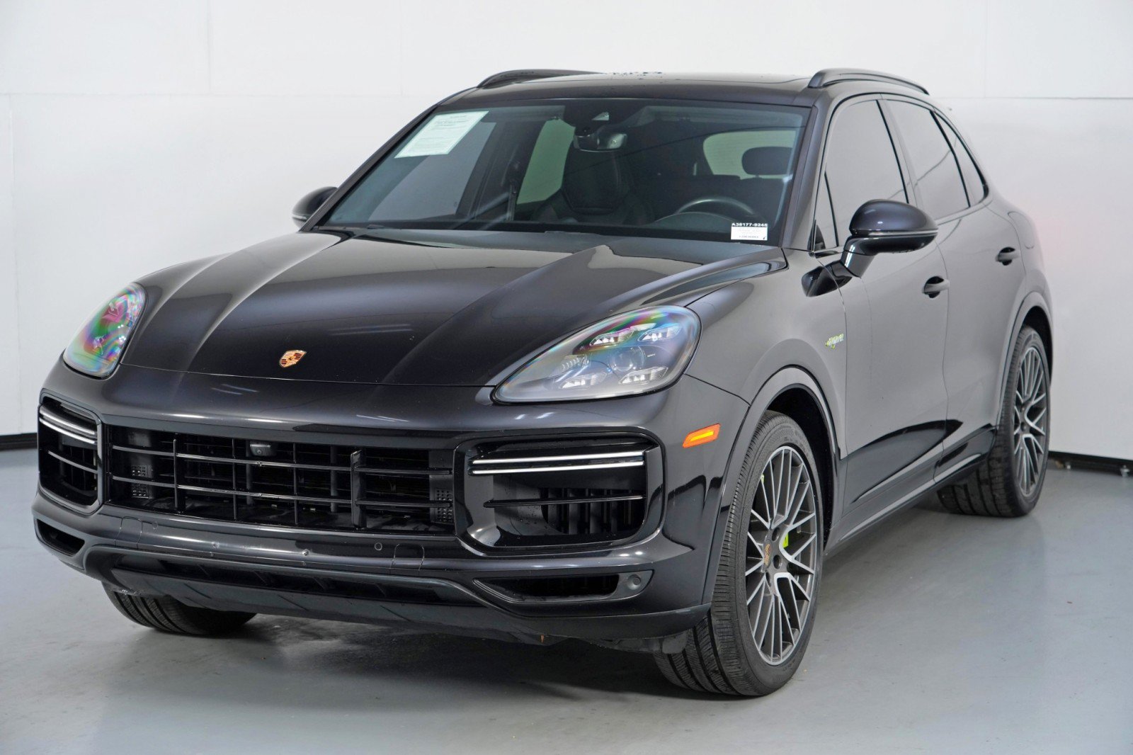 Used 2021 Porsche Cayenne Turbo S AWD/4WD image 51