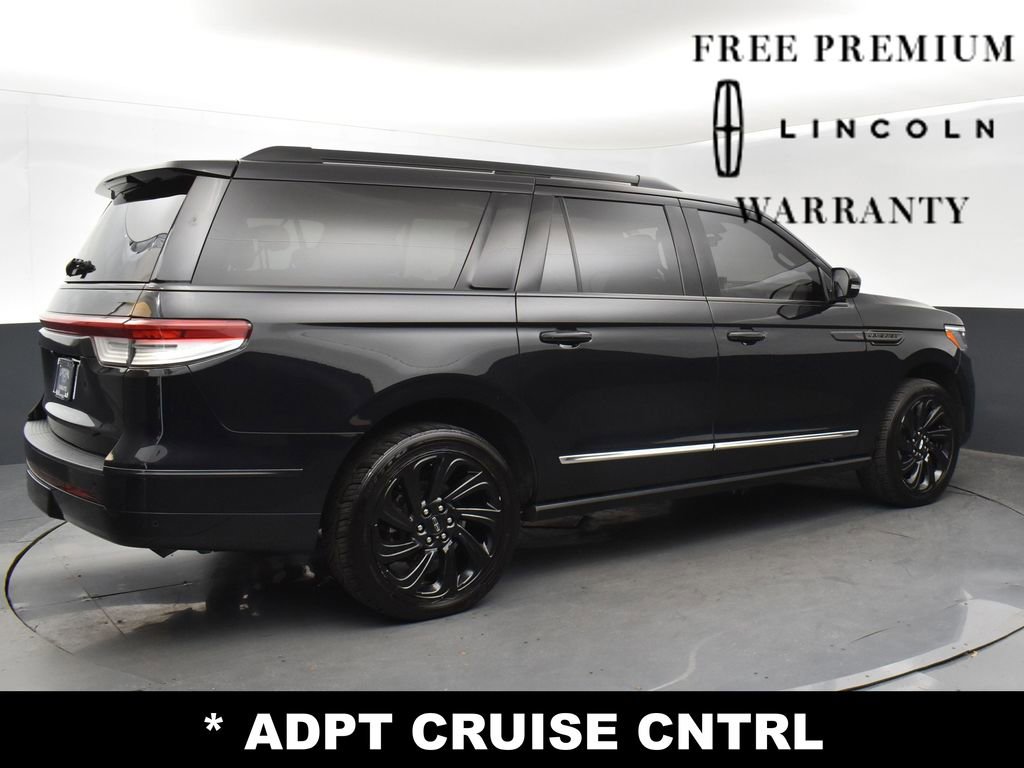 Used 2022 Lincoln Navigator L Reserve image 8