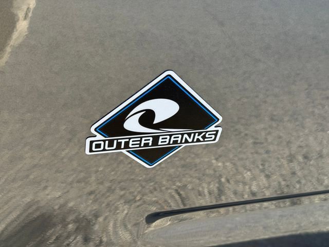 Certified 2025 Ford Bronco Sport Outer Banks w/ Outer Banks Tech Package+ AWD/4WD image 18