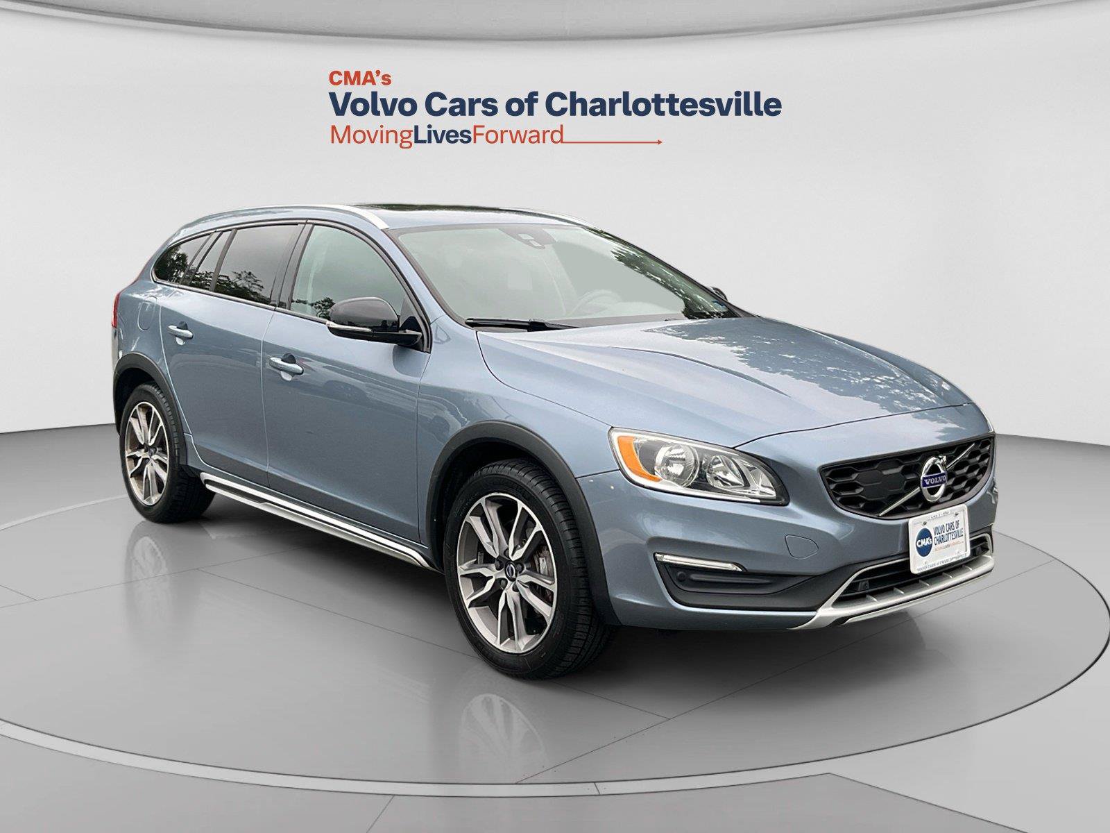 Used 2018 Volvo V60 T5 Cross Country AWD/4WD image 7