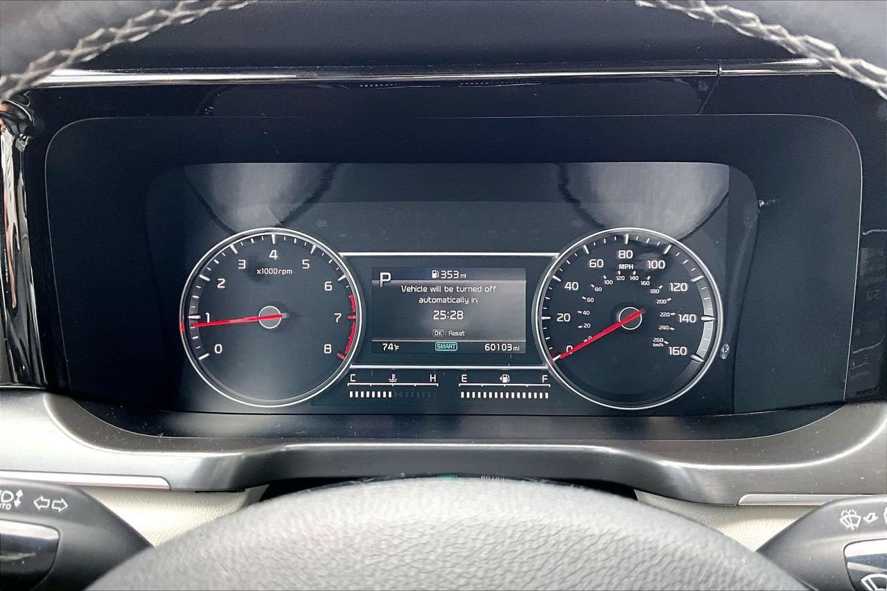 Used 2022 Kia Sorento SX FWD image 9