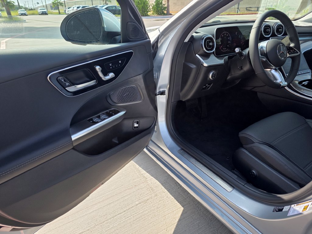 New 2026 Mercedes-Benz E 450 4MATIC Sedan image 11