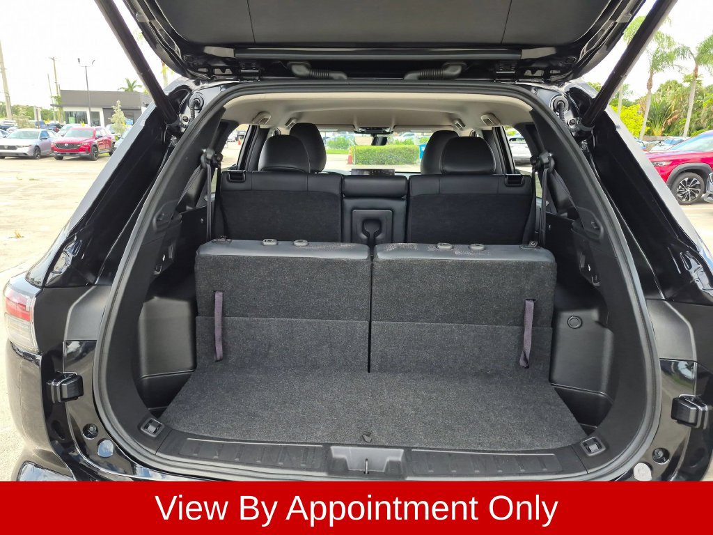Used 2025 Mitsubishi Outlander SE AWD/4WD image 29