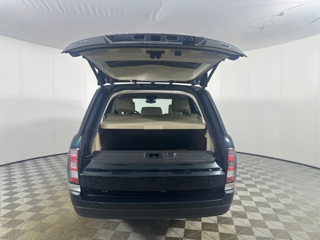 Used 2017 Land Rover Range Rover HSE AWD/4WD image 9