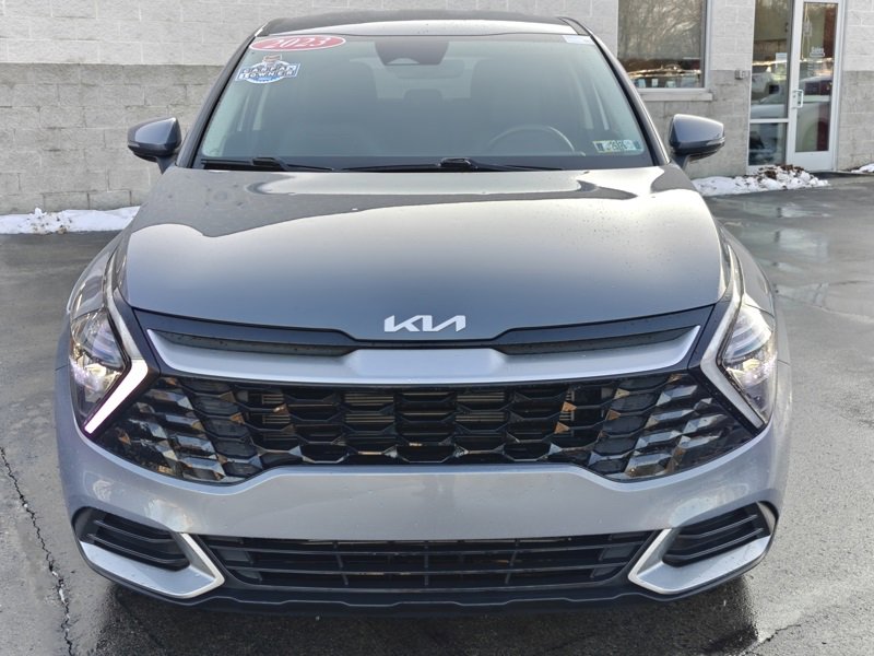 Used 2023 Kia Sportage EX image 2