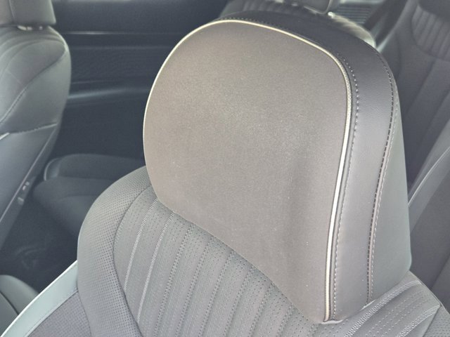 Used 2025 Hyundai Palisade Calligraphy image 14