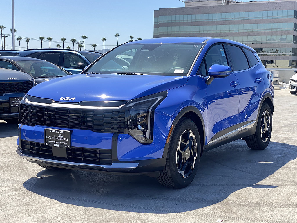 New 2026 Kia Sportage EX FWD image 7