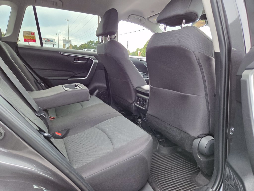 Certified 2024 Toyota RAV4 XLE FWD image 15