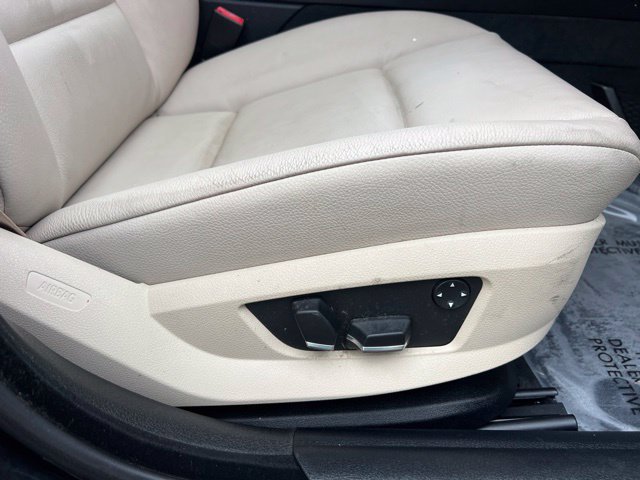 Used 2011 BMW 535i Sedan RWD image 12